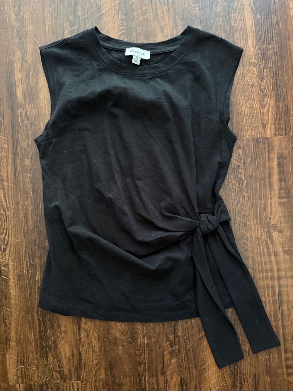 Evereve Black Sleeveless Tank with Side Tie